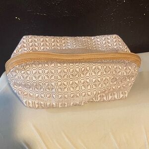 Thirty-One Textured Pouch in Cream and Tan